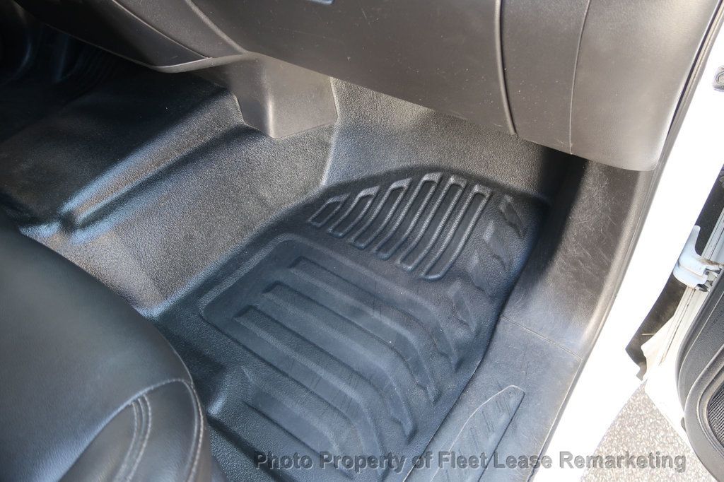 2020 Chevrolet Silverado 1500 Silverado 1500 2WD Crew Cab SWB - 23050074 - 23