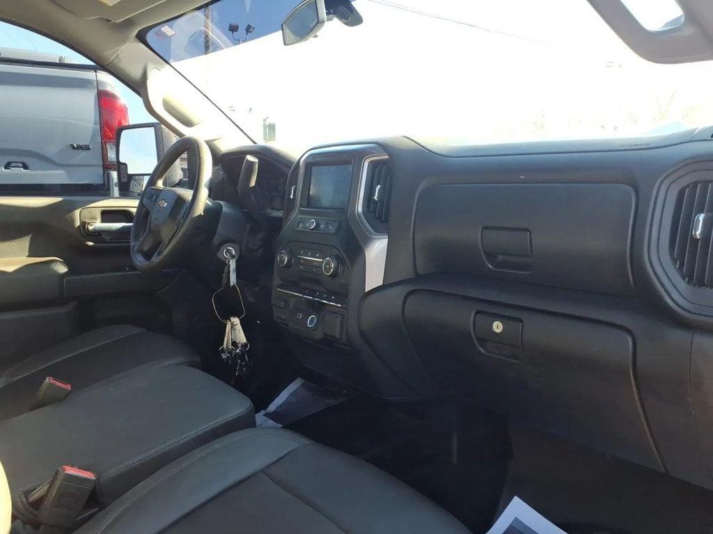 2020 Chevrolet Silverado 2500HD 2WD Crew Cab 172" Work Truck - 22989149 - 17