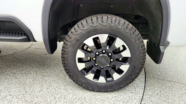 2020 Chevrolet Silverado 2500HD 4WD Crew Cab 159'' LT w/ 20’’ Machined Aluminum Wheels - 23033240 - 8