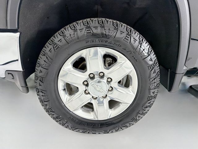 2020 Chevrolet Silverado 2500HD 4WD Crew Cab 159" LTZ - 22984973 - 36