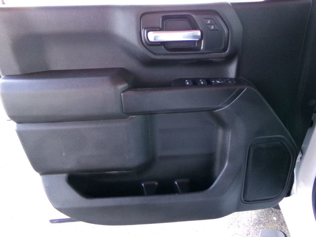 2020 Chevrolet Silverado 2500HD 4WD Crew Cab 159" Work Truck - 23006390 - 17