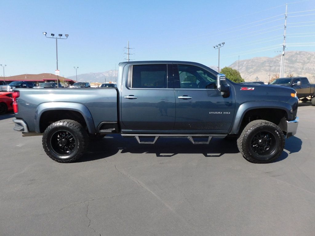 2020 Chevrolet Silverado 2500HD LTZ - 22595817 - 12