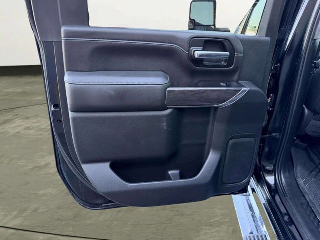 2020 Chevrolet Silverado 2500HD LTZ 4x4 4dr Crew Cab SB - 23051516 - 22