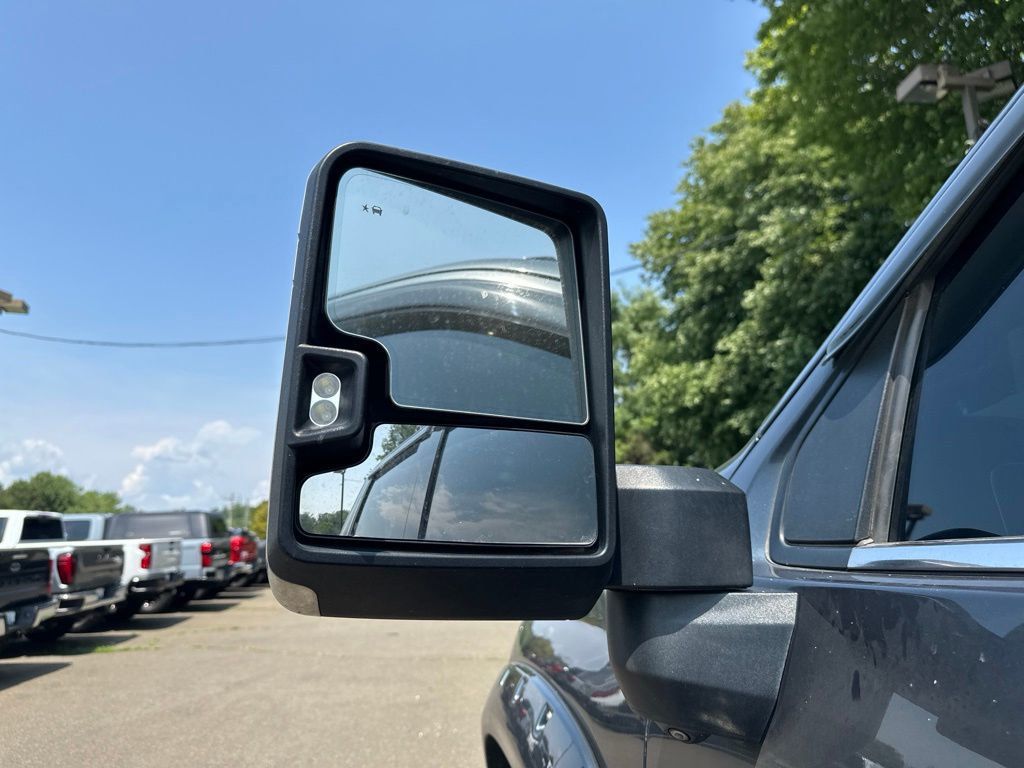 2020 Chevrolet Silverado 2500HD LTZ Premium Z71 Black Widow - 23064850 - 25