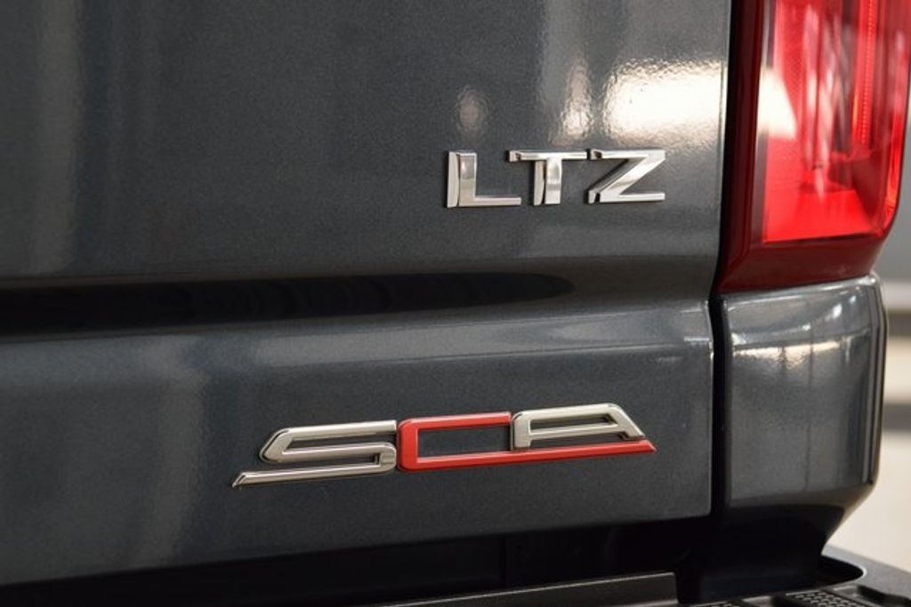 2020 Chevrolet Silverado 2500HD LTZ Z71 photo 17