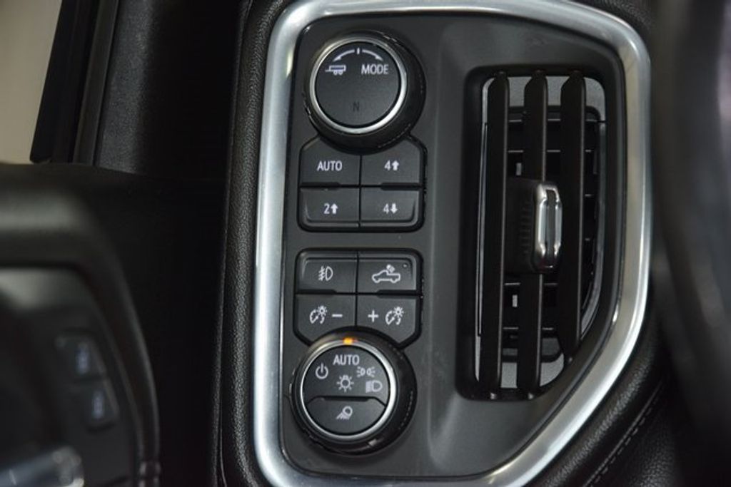 2020 Chevrolet Silverado 2500HD LTZ Z71 photo 31