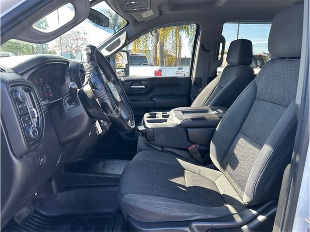 2020 Chevrolet Silverado 3500 HD Crew Cab 3500 DUALLY 4X4 DIESEL BACK UP CAM CLEAN - 22988667 - 9