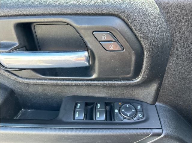 2020 Chevrolet Silverado 3500 HD Crew Cab 3500 DUALLY 4X4 DIESEL BACK UP CAM CLEAN - 22988667 - 14