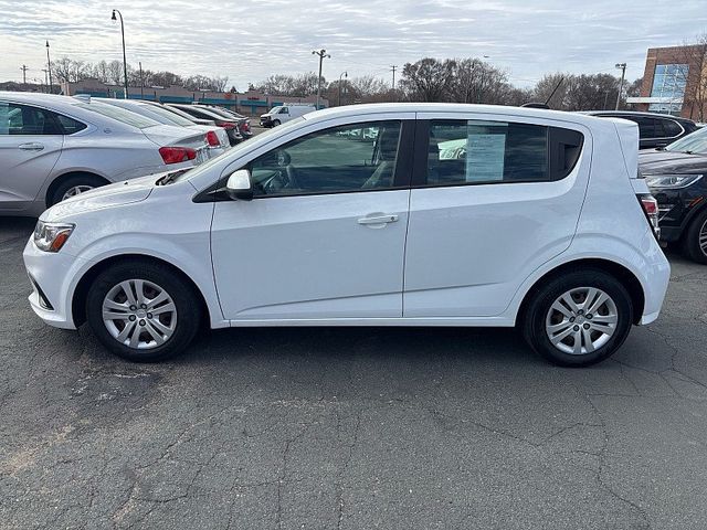 2020 Chevrolet Sonic 4d Hatchback LT w/1FL - 22792516 - 3