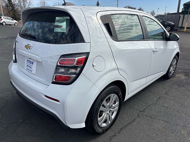 2020 Chevrolet Sonic 4d Hatchback LT w/1FL - 22792516 - 6