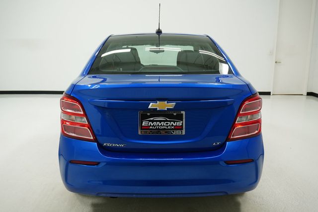 2020 Chevrolet Sonic 4dr Sedan LT - 22935418 - 4