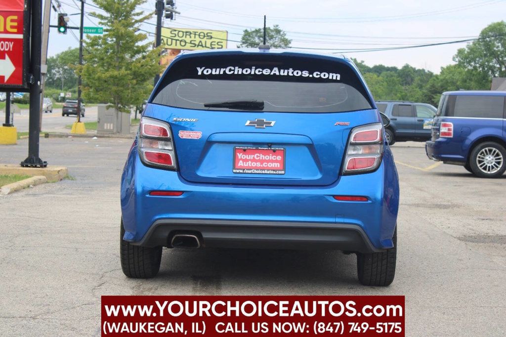 2020 Chevrolet Sonic 5dr Hatchback LT w/1SD - 22894102 - 5