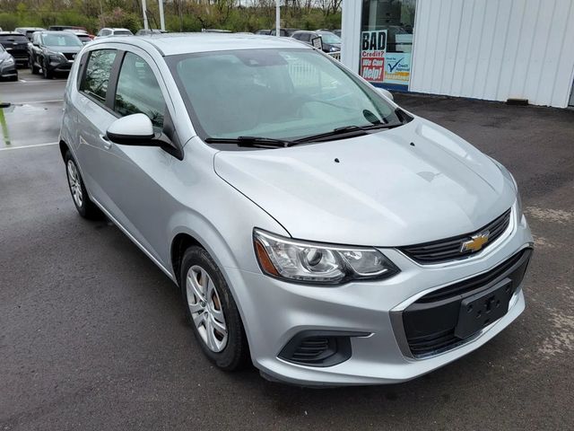 2020 Chevrolet Sonic LT Hatchback 4D - 23032406 - 11
