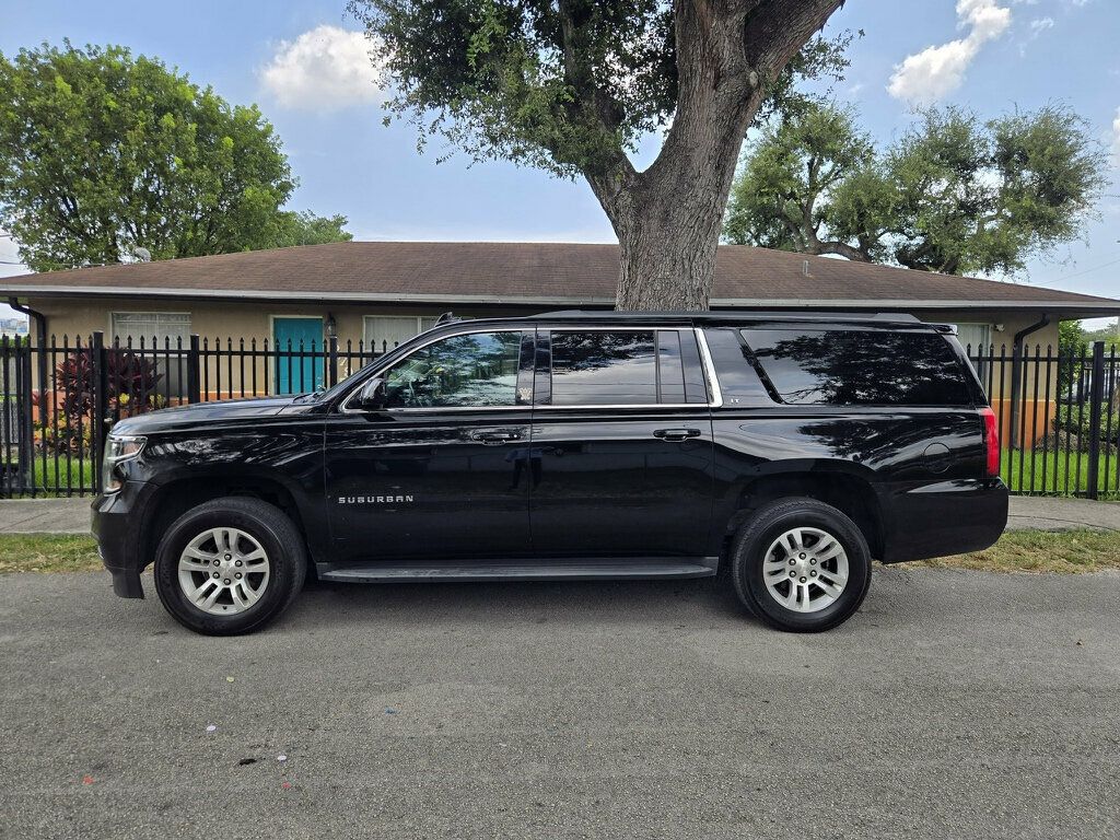 2020 Chevrolet Suburban  - 23070033 - 10