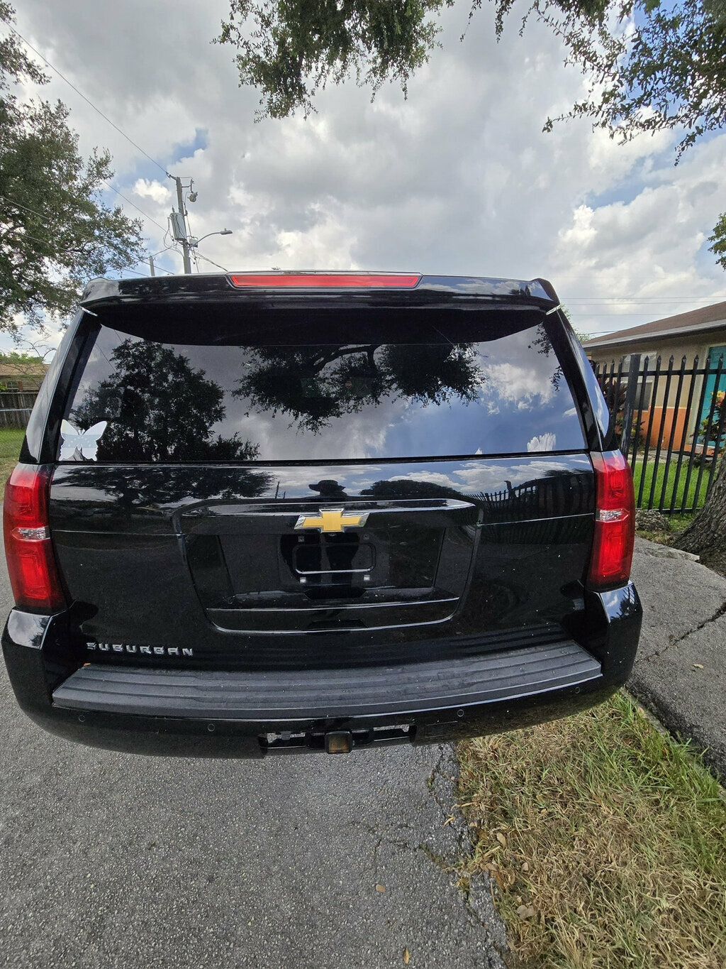 2020 Chevrolet Suburban  - 23070033 - 1