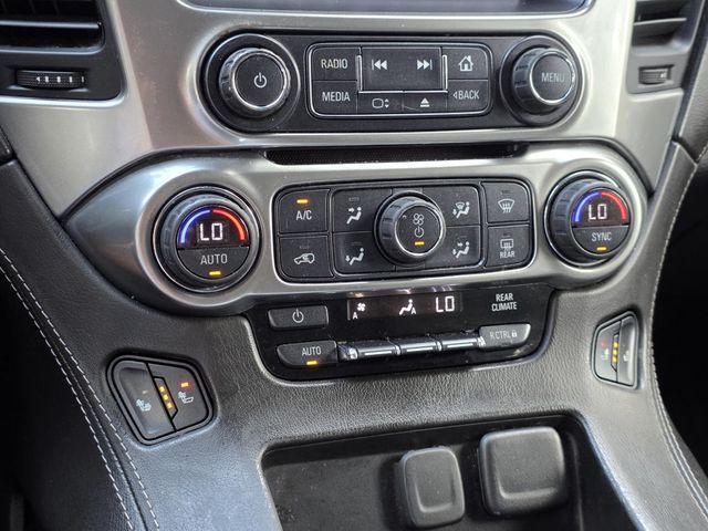 2020 Chevrolet Suburban 4WD 4dr 1500 LT - 22997359 - 19