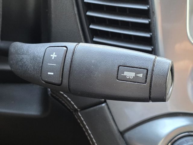 2020 Chevrolet Suburban 4WD 4dr 1500 LT - 22997359 - 24