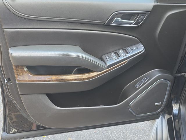 2020 Chevrolet Suburban 4WD 4dr 1500 LT - 22997359 - 31