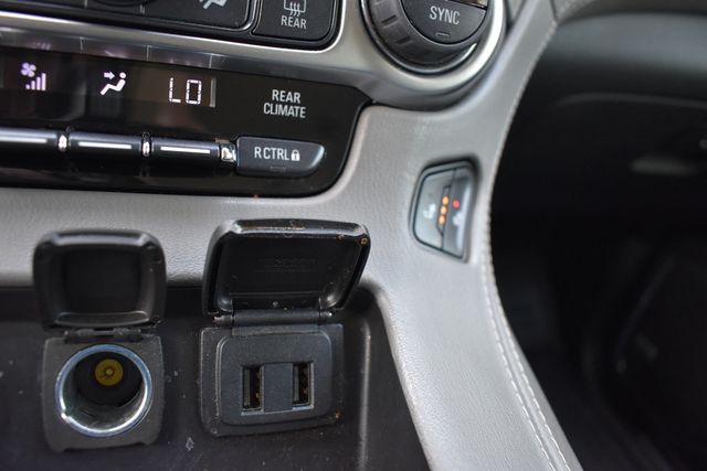 2020 Chevrolet Suburban 4WD 4dr LT - 23008727 - 24