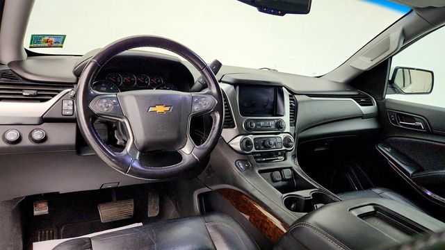 2020 Chevrolet Suburban 4WD 4dr LT w/ Chevrolet Infotainment Navigation - 23034690 - 11
