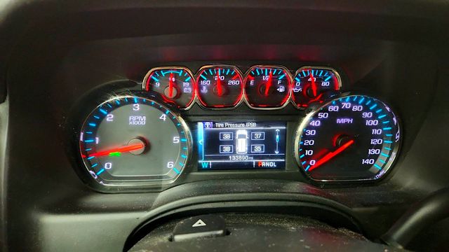 2020 Chevrolet Suburban 4WD 4dr LT w/ Chevrolet Infotainment Navigation - 23034690 - 13
