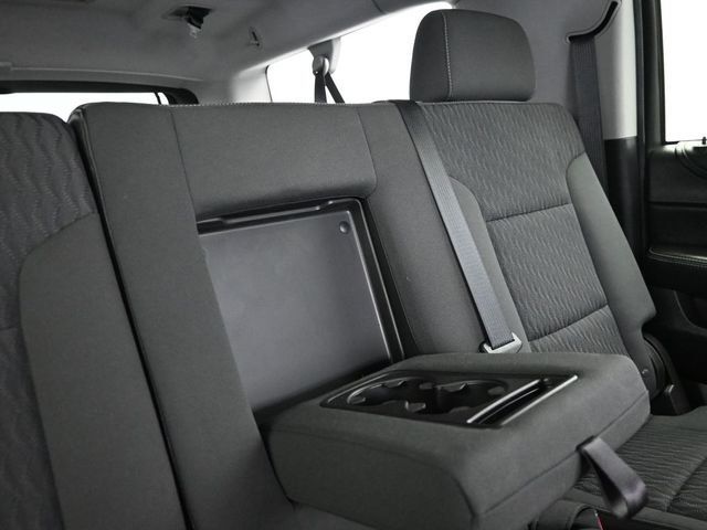 2020 Chevrolet Suburban LS - 23010152 - 19