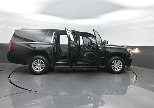 2020 Chevrolet Suburban LS - 23010152 - 36