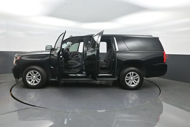 2020 Chevrolet Suburban LS - 23010152 - 38