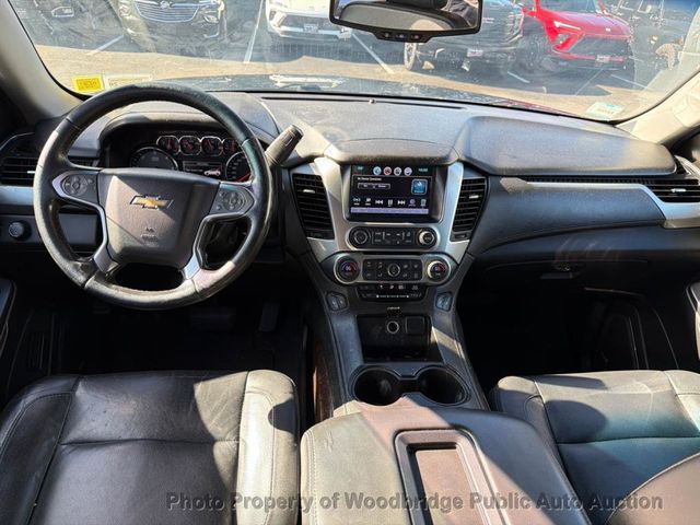 2020 Chevrolet Suburban LT - 23097129 - 5