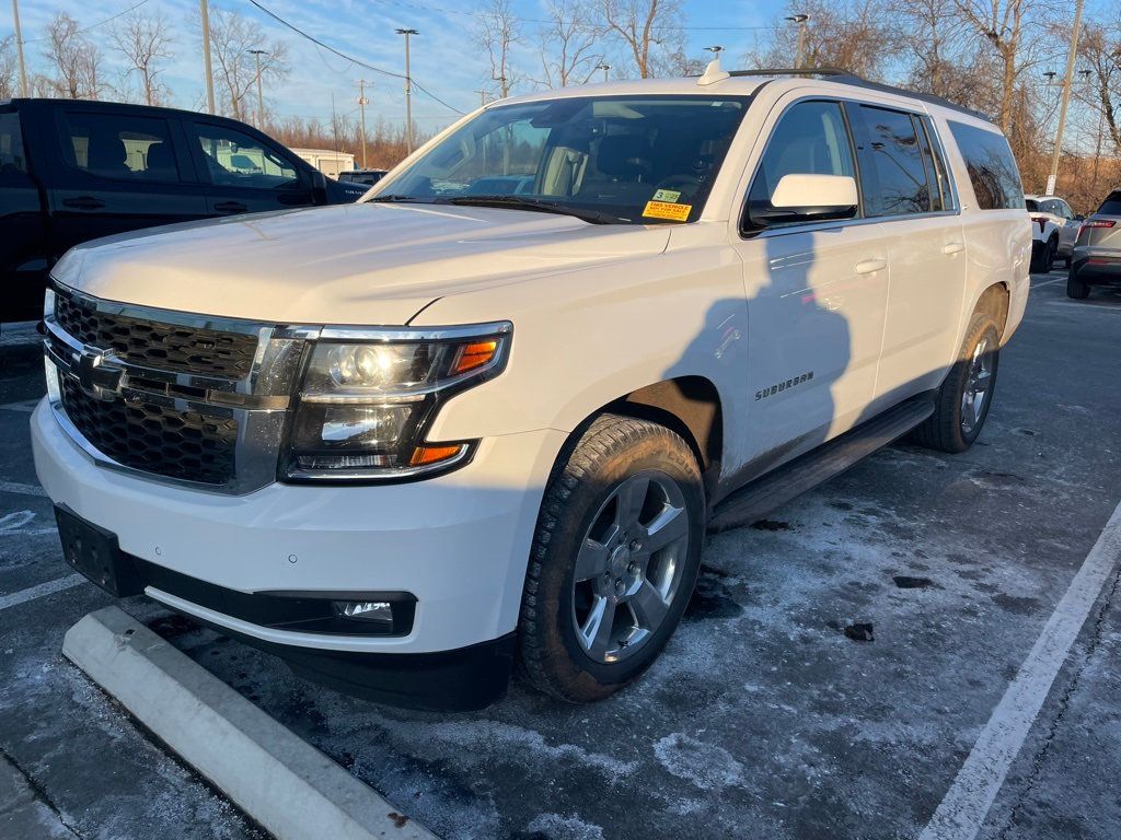 2020 Chevrolet Suburban LT - 22756202 - 23