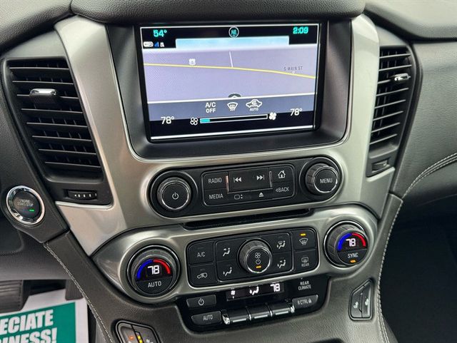 2020 Chevrolet Suburban LT 4WD - 22946756 - 18