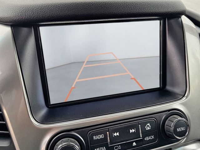 2020 Chevrolet Suburban LT 4WD - 22946756 - 19