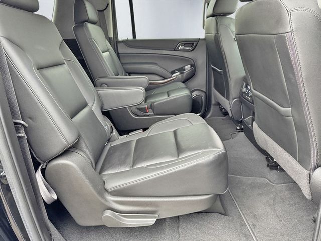 2020 Chevrolet Suburban LT 4WD - 22946756 - 29