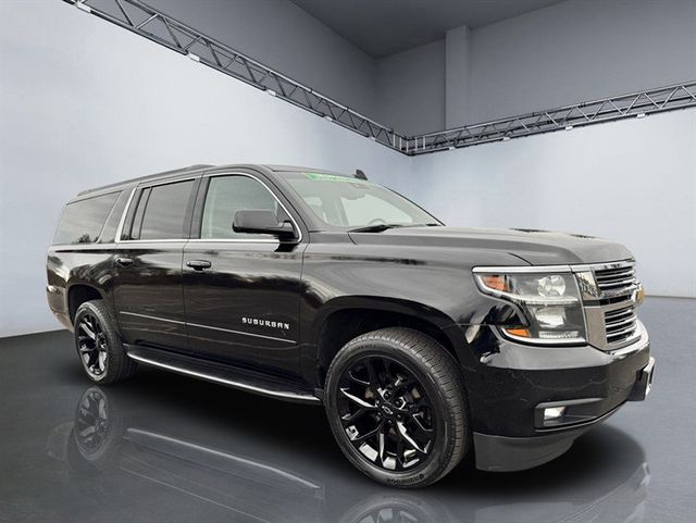 2020 Chevrolet Suburban LT 4WD - 22946756 - 7