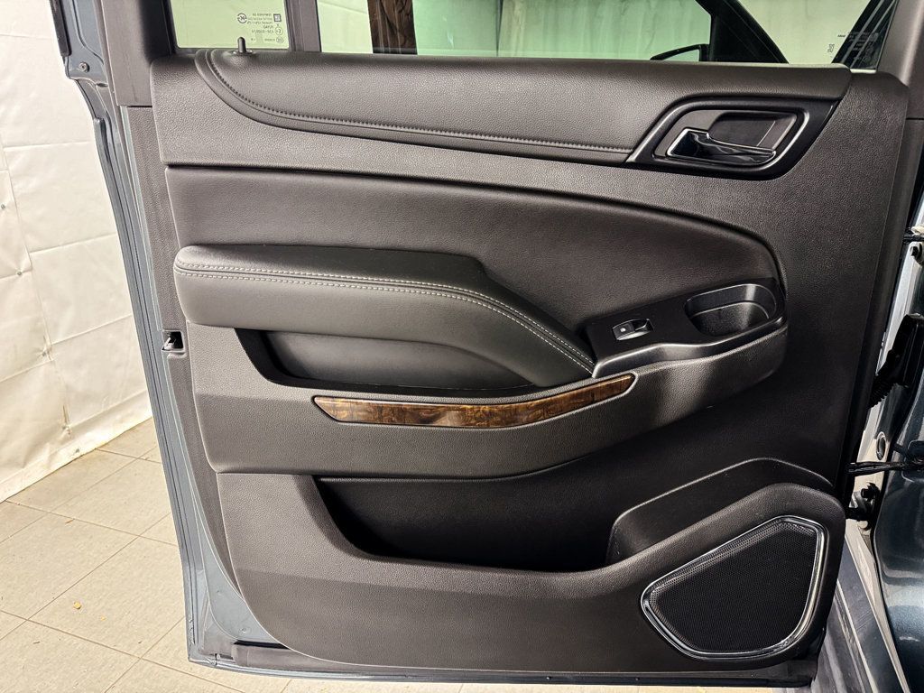 2020 Chevrolet Suburban LT 4WD - 22941685 - 15