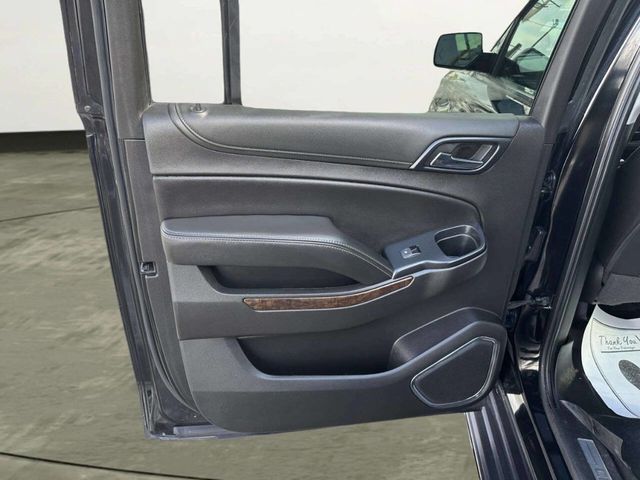 2020 Chevrolet Suburban LT 4x4 4dr SUV - 22977678 - 11