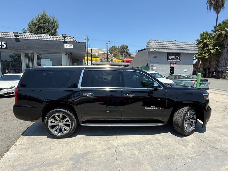 2020 Chevrolet Suburban Premier - 22886555 - 7