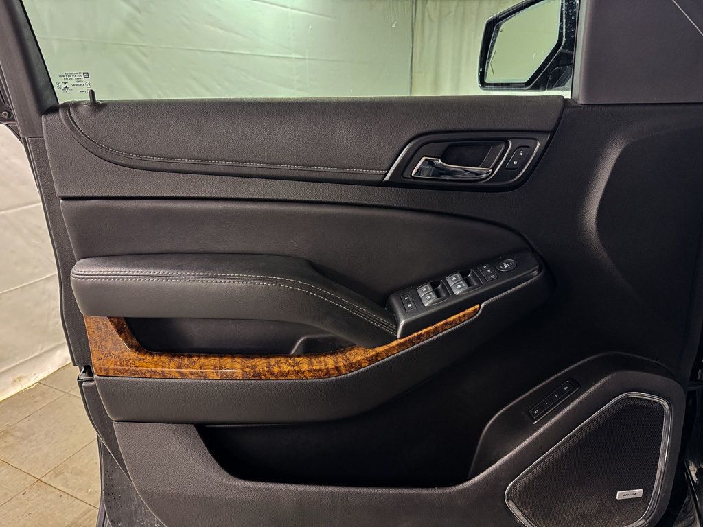 2020 Chevrolet Suburban PREMIER 4WD - 22989332 - 13