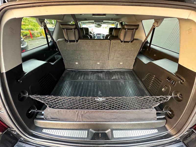 2020 Chevrolet Suburban Premier 4x4 4dr SUV - 22884311 - 7