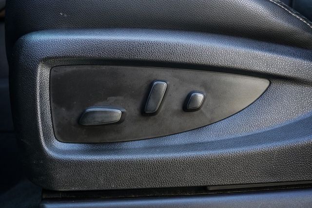 2020 Chevrolet Tahoe LT photo 3