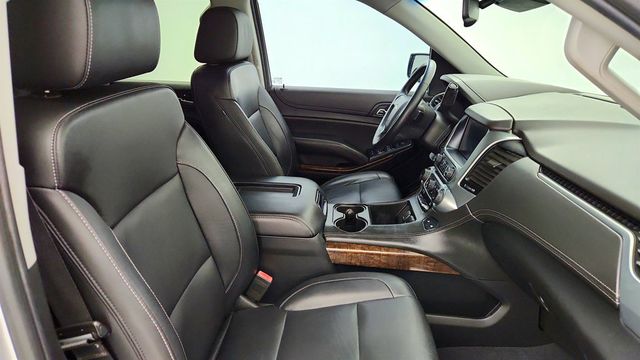 2020 Chevrolet Tahoe 4WD 4dr LT w/ Luxury Pkg & Sun/Entertainment Pkg - 23072033 - 24
