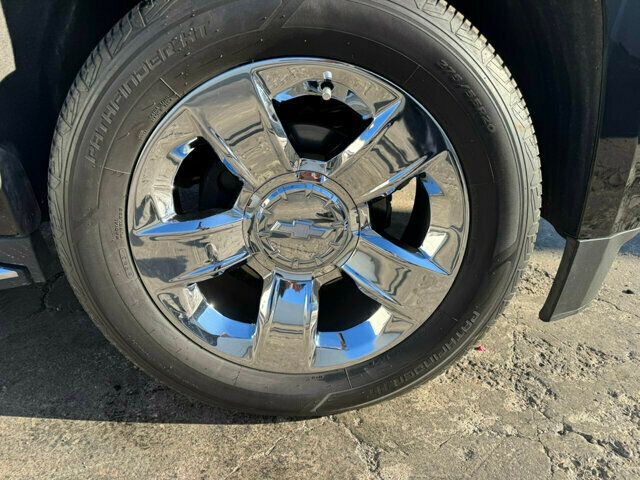 2020 Chevrolet Tahoe LocalTrade/RWD/Premier/RearSeatEntertainment/BlindSpot/NAV - 22739729 - 30