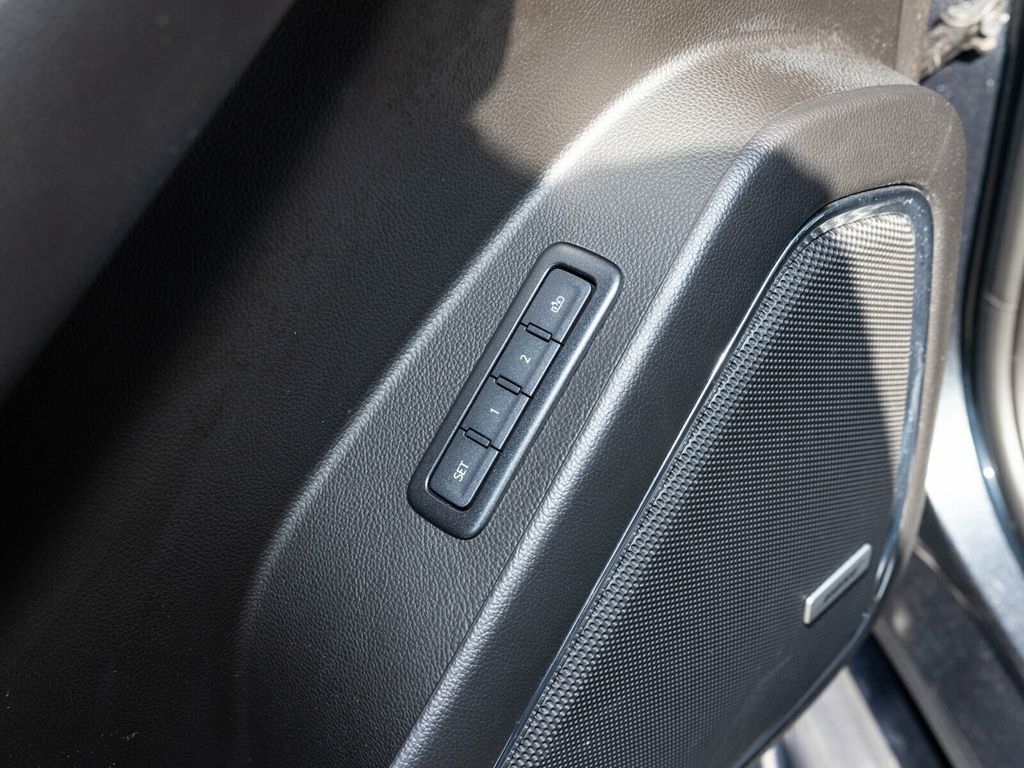 2020 Chevrolet Tahoe PREMIER 4WD  - 22913356 - 22