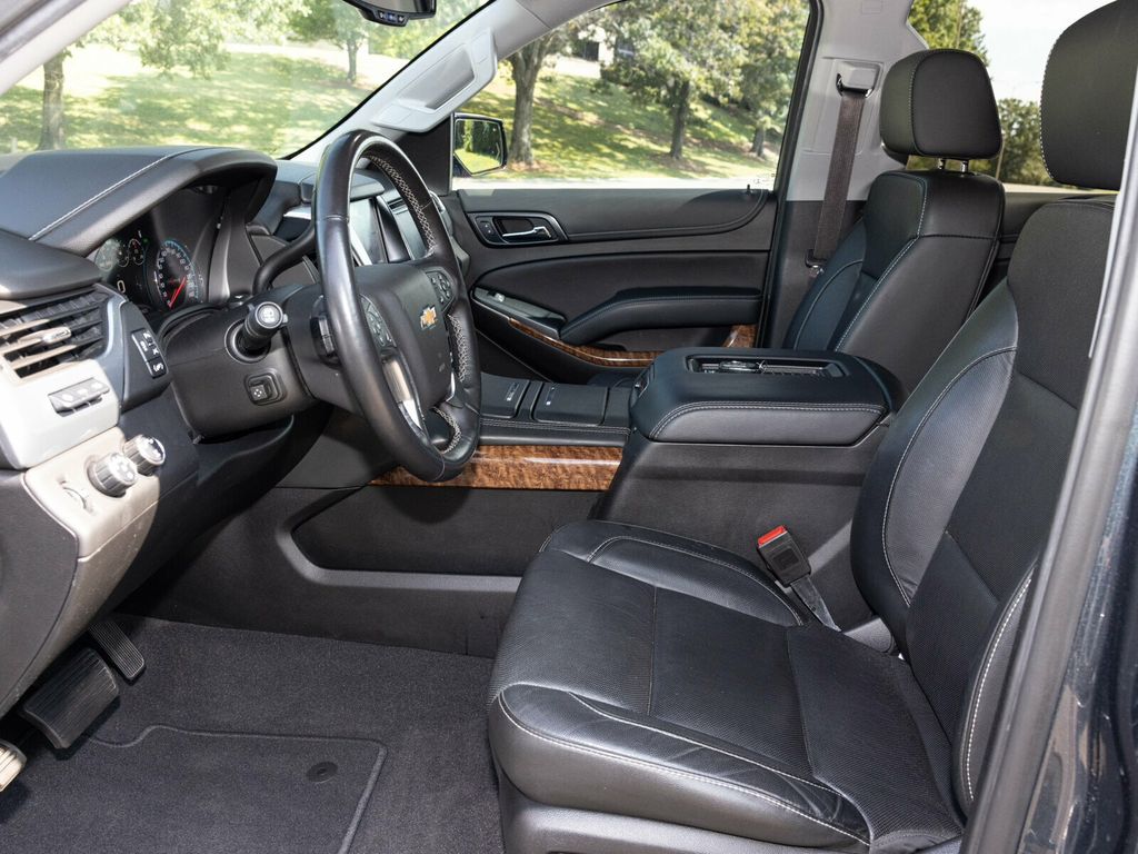 2020 Chevrolet Tahoe PREMIER 4WD  - 22913356 - 25