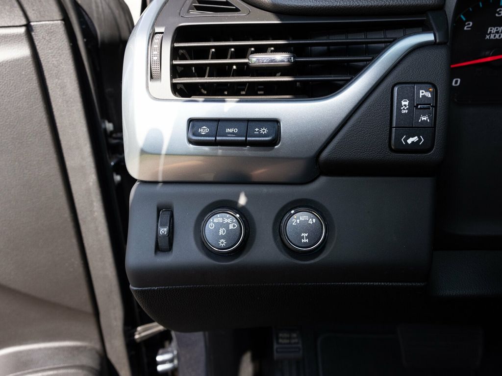 2020 Chevrolet Tahoe PREMIER 4WD  - 22913356 - 29