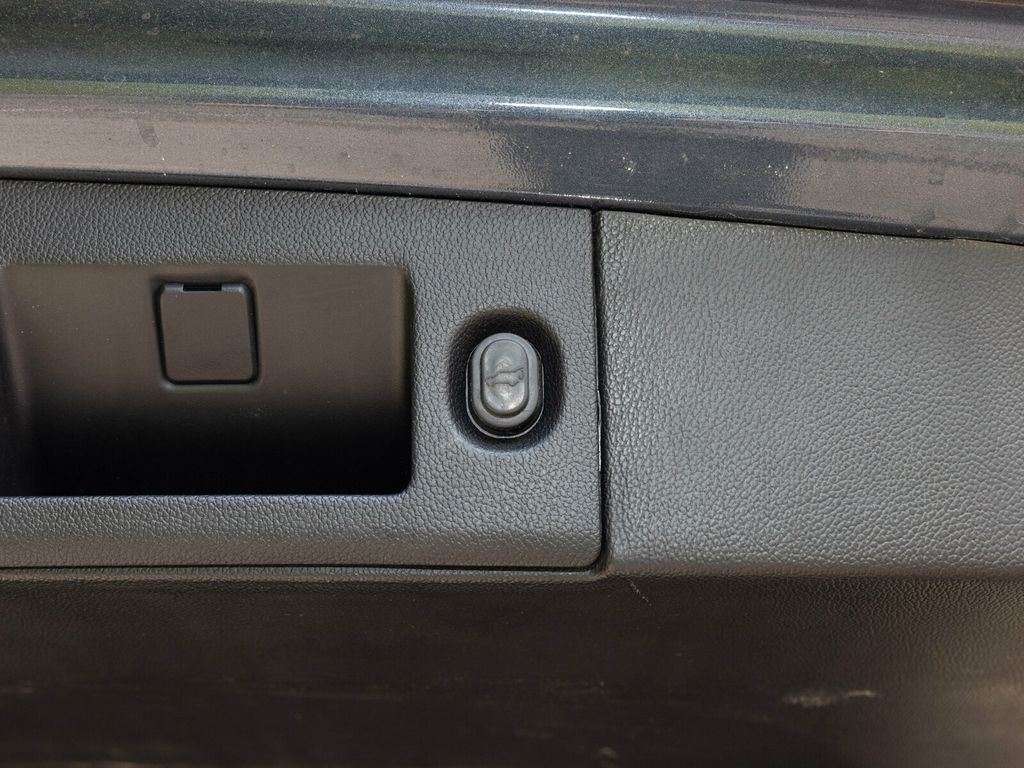 2020 Chevrolet Tahoe PREMIER 4WD  - 22913356 - 52