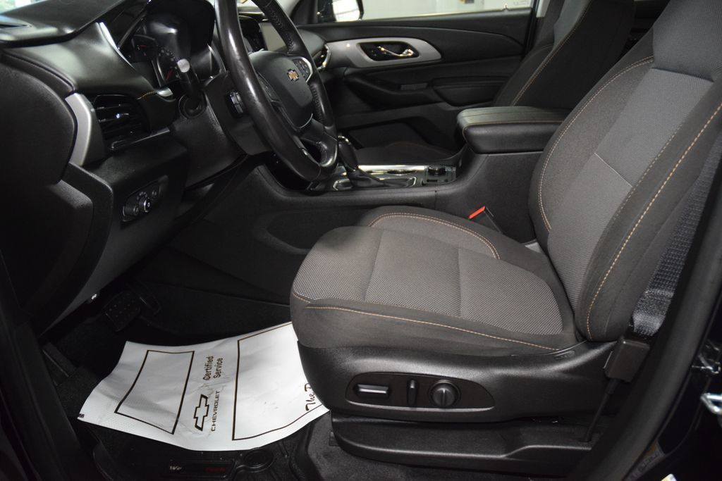 2020 Chevrolet Traverse AWD 4dr LT Cloth w/1LT - 23078945 - 38