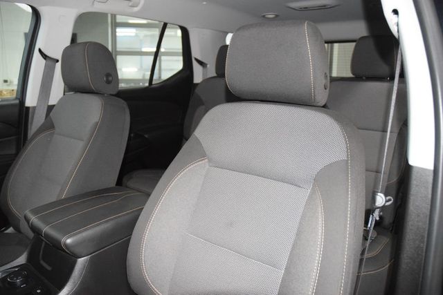 2020 Chevrolet Traverse AWD 4dr LT Cloth w/1LT - 23078945 - 40