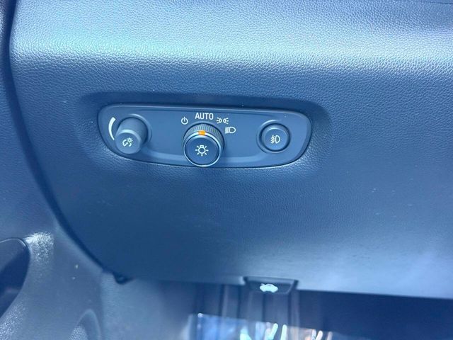 2020 Chevrolet Traverse AWD 4dr LT Leather - 23020084 - 40