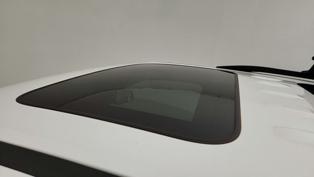 2020 Chevrolet Traverse AWD 4dr LT Leather with Premium Package & Dual Skyscape Sunroof - 22945332 - 9